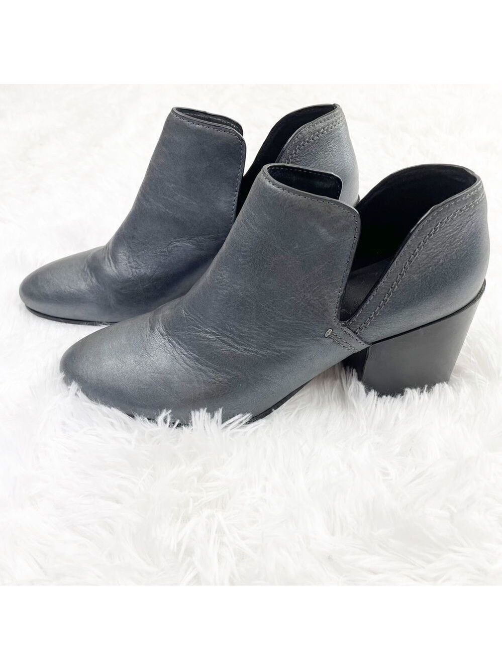 Naked Feet Hedley Leather Pull-On Bootie‎